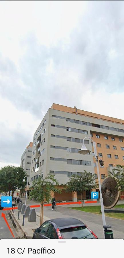 מאלגה On The Beach! Frente Al Paseo Maritimo, Parking Y Piscina מראה חיצוני תמונה