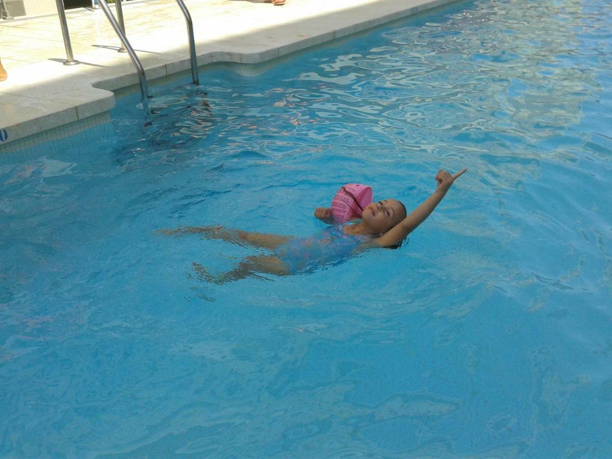 מאלגה On The Beach! Frente Al Paseo Maritimo, Parking Y Piscina מראה חיצוני תמונה