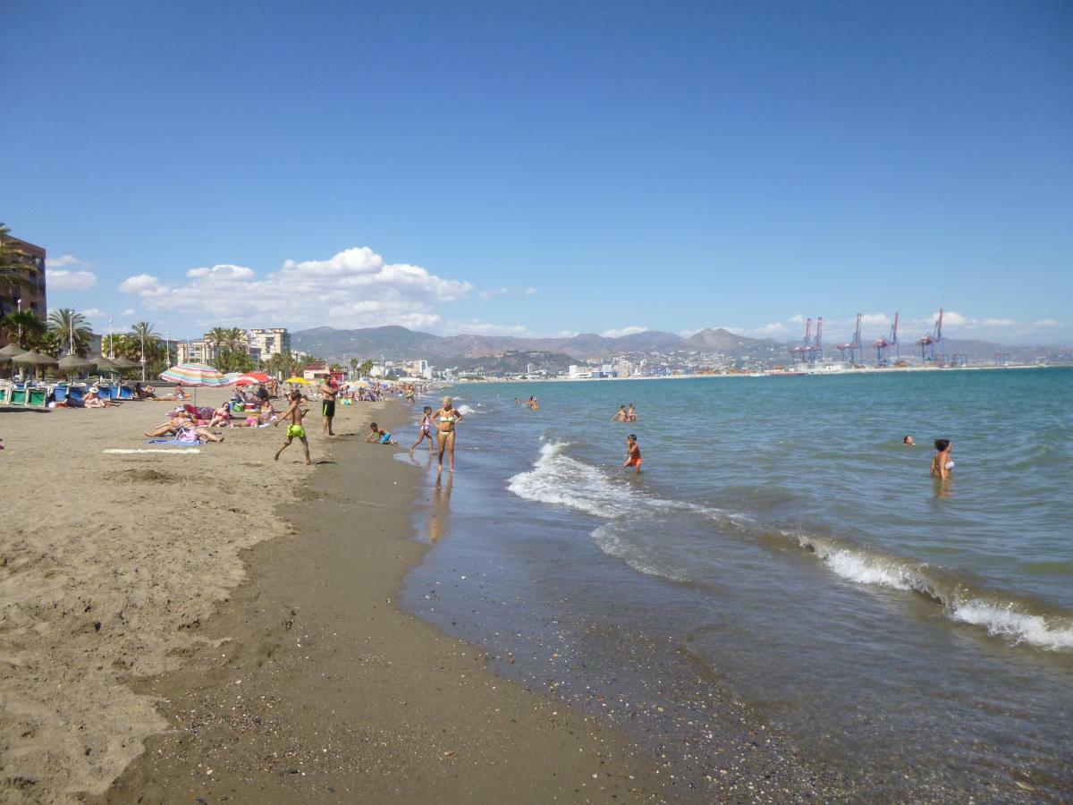 מאלגה On The Beach! Frente Al Paseo Maritimo, Parking Y Piscina מראה חיצוני תמונה